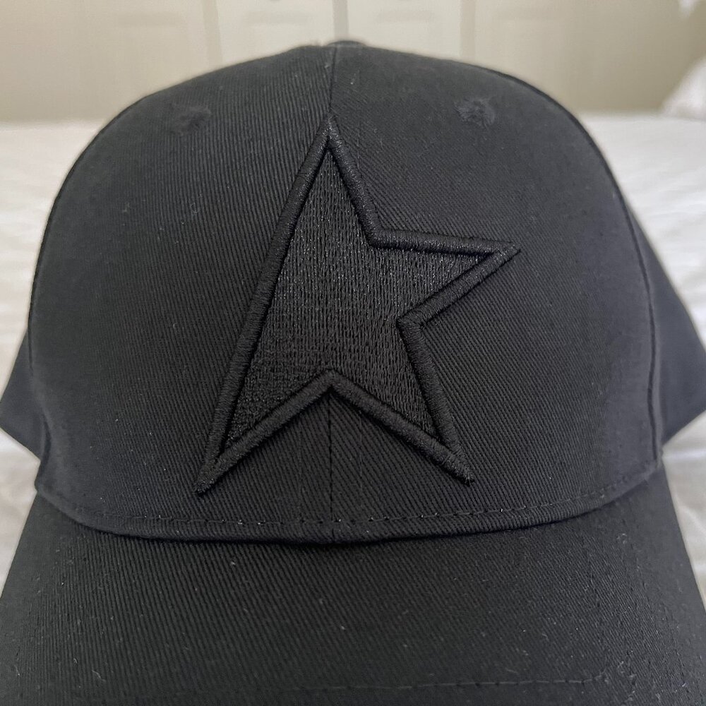 NEW Golden Goose Black Adjustable Baseball Star Hat Cap With Original Packaging - Picture 4 of 15